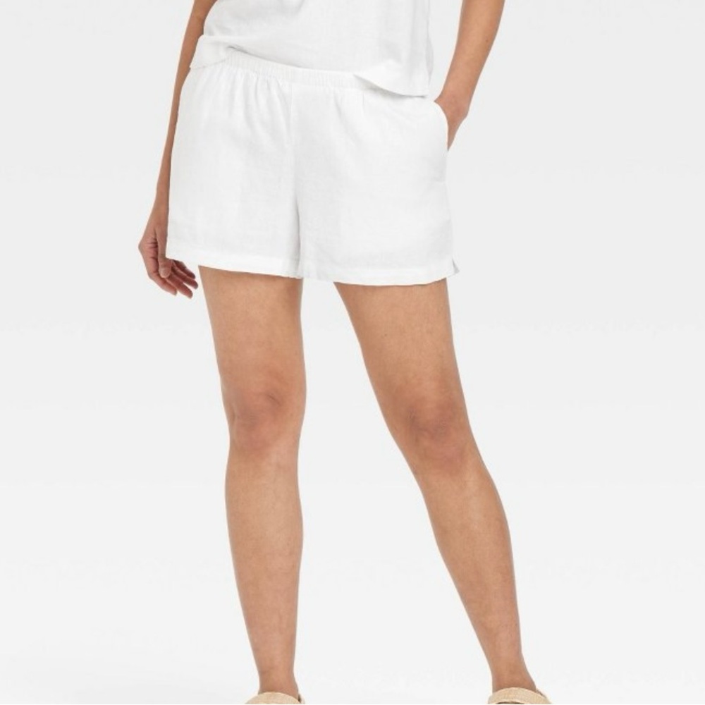 A new day Women's High Waist White Canvas Shorts 3.5 in inseam